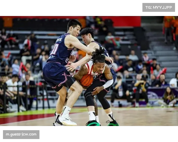 江苏肯帝亚防守体系构建中 换防沟通仍需时间磨合